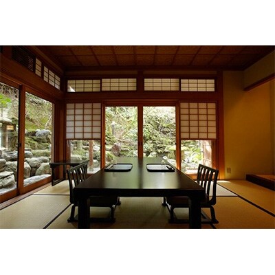 山重本店　ペアお食事券　贅沢プラン