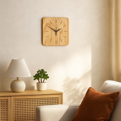 木が好きな人におすすめ。木目を楽しむムク材壁掛け時計　大