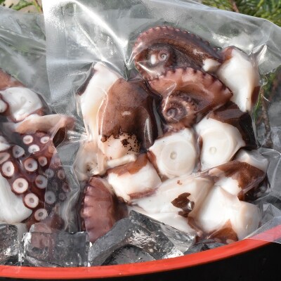 船上活締め!!真ダコボイルぶつ切り(200g×5P)