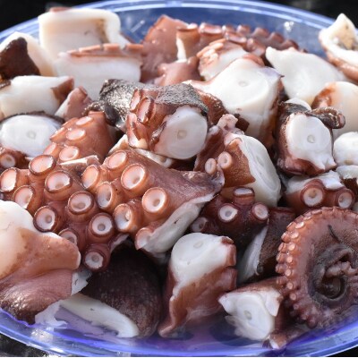 船上活締め!!真ダコボイルぶつ切り(200g×5P)