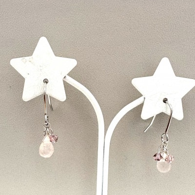 天然石ローズクォーツとスワロフスキーのピアス