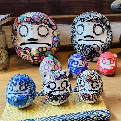 世界にひとつだけの手づくりだるま(縦約5cm×横約4cm)