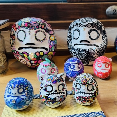 世界にひとつだけの手づくりだるま(縦約9cm×横約7cm)