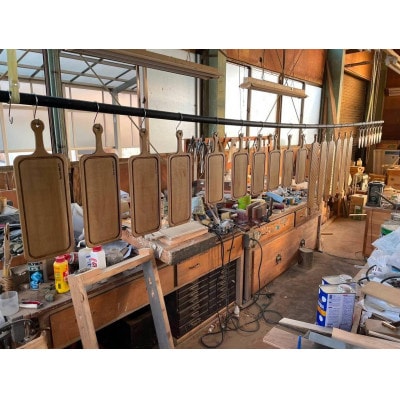 木型職人が生み出す、唯一無二の手造りカッティングボード　280mm×140mmサイズ