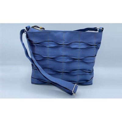 畳屋さんのヘリバッグ【ショルダーバッグ(横はぎ)】青色