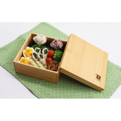 100年ヒノキ(西川材)のお弁当箱