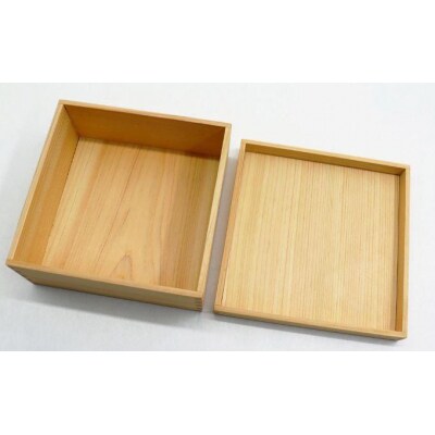 100年ヒノキ(西川材)のお弁当箱
