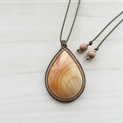 西川材ペンダント(しずく)