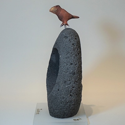 彫刻家高田大　作品【烏座 CORVUS】