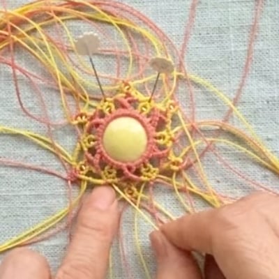 楓窯工房オンラインマクラメアーティスト養成講座初級6ヶ月コース 可愛くてお洒落煌めきアロマペンダント