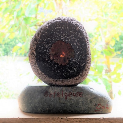彫刻家 高田大 彫刻作品 Betelgeuse世界にひとつしかない不思議な オブジェ 石彫刻 桐箱付