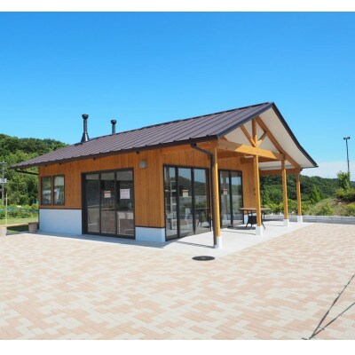 【土日祝日】里都まちキッチン・インターロッキングスペース 1日レンタル券  (薪一束 約10kg付)