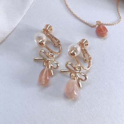 Agaroハンドメイド誕生石のイヤリング&ネックレス(ムーンストーン) おまかせデザイン2点SET