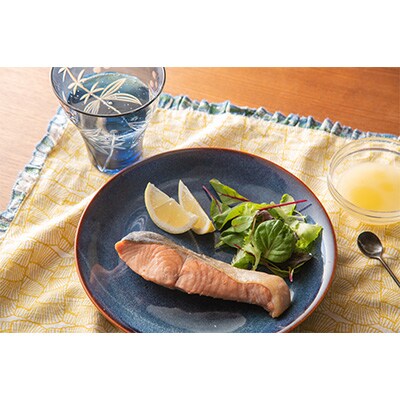 【先行受付】北海道産　鮭・鰤・鯖 魚醤油漬け食べ比べ6パックセット 化粧箱付(AV003-P)