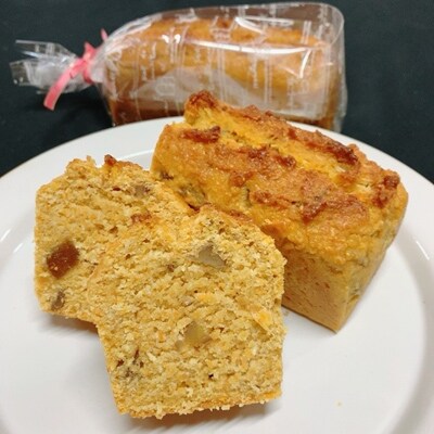 【1月発送分】ニンジン好きのあなたに贈る、オーガニック野菜とマクロビ・ニンジンケーキのセット