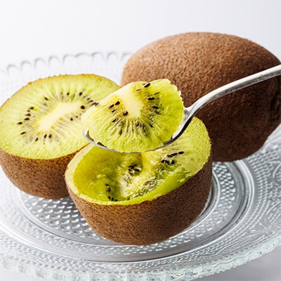 農園直送!訳アリキウイフルーツ2kg～2.4kg(24個～30個)