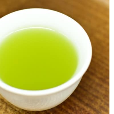 ご家庭用　深蒸し掛川茶　掛川最高有段者の大井丈司監修!　300g×3袋　合計900g