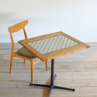 Tile Cafe Table (タイルカフェテーブル) ホワイトタイル【SWOF】