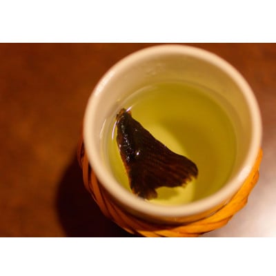 [河内とらふぐ]活き締めとらふぐ鍋用切身・乾燥ひれセット(冷蔵品)【配送不可エリア注意】