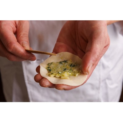 蓮花の冷凍餃子　16個入×2パック