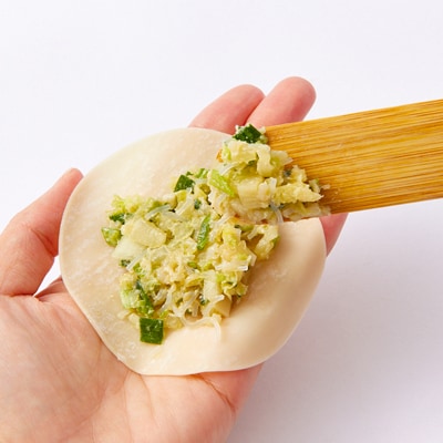 蓮花の冷凍餃子　16個入×2パック