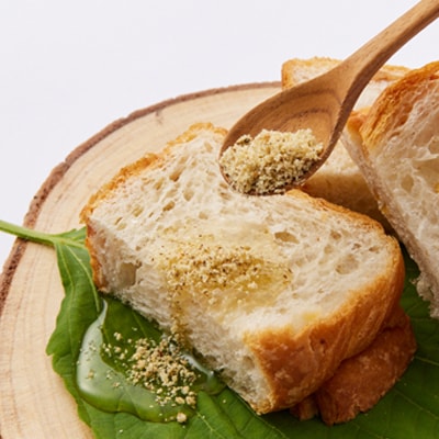 ≪100g×1≫国産皮むきえごまの粉　アルミパックチャック(ジッパー)付き　大阪産(もん)認定品