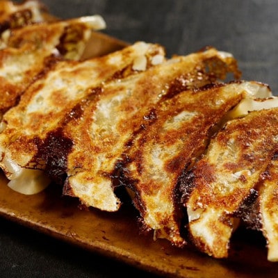 喜神菜館名物　水晶焼き餃子　72個入り(12個入×6袋)《冷凍》