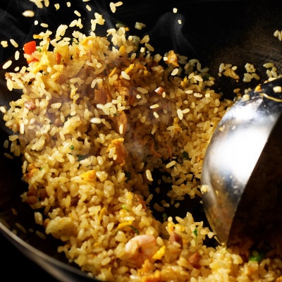 喜神菜館　鉄鍋直火中華　五目炒飯　16食入り(2食入×8袋)