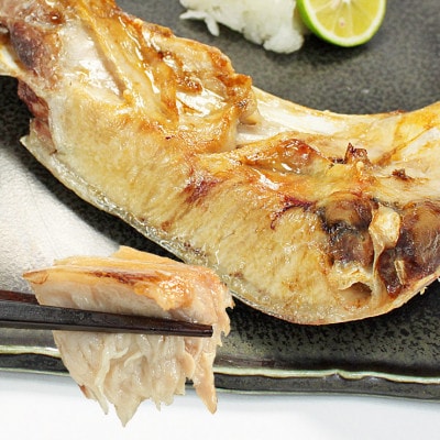 【2ヵ月毎定期便】南マグロ大トロカマ [約2kg(8～16ブロック)]全3回