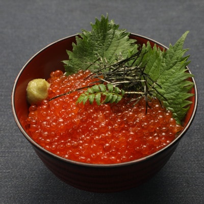 鱒いくら醤油漬110g×10パック　ホタテ玉冷500g×1袋　セット