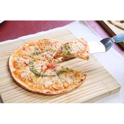 2021年8月発送開始『定期便』【北海道】ピアット自家製ピザ2種&ドリア4種&ピザ2種全3回