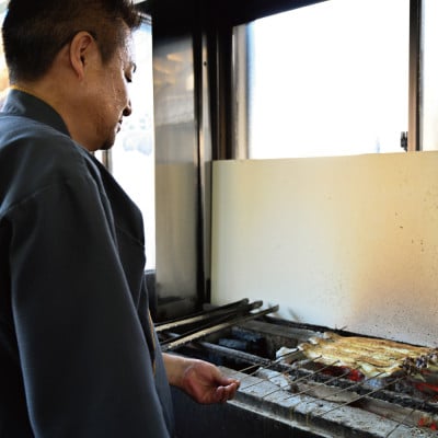 三河一色産 備長炭手焼き 昭和9年創業 魚しげのこだわりのうなぎ 白焼1尾