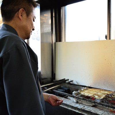 【毎月定期便】三河一色産 備長炭手焼き 昭和9年創業 魚しげのうなぎ 蒲焼2尾・白焼1尾 全12回
