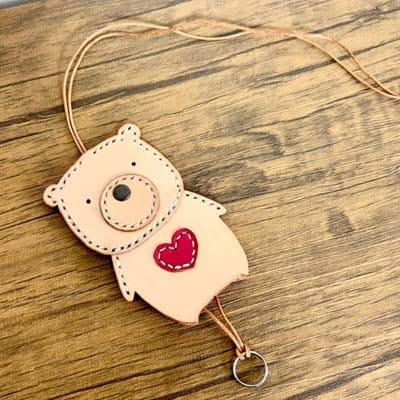 【本革×手縫い】くまさん★ハート付きレザーキーポーチ/お名前刻印OK!