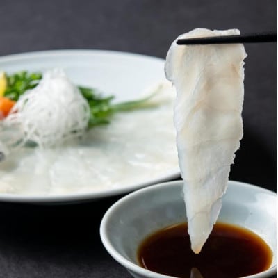 玄品の国産とらふぐ　お刺身〔てっさ(ふぐ刺し)〕・お鍋〔てっちり(ふぐ鍋)〕セット (2人前)
