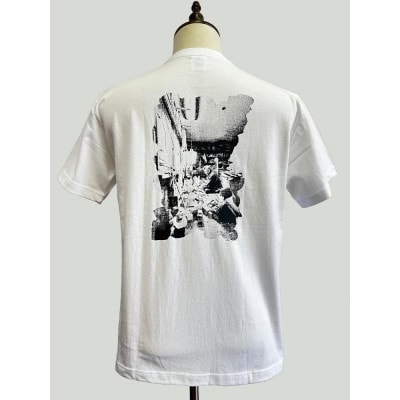 迫 風歌「木を彫る人」/ T-shirt(バックプリント)・ユニセックス/ サイズS