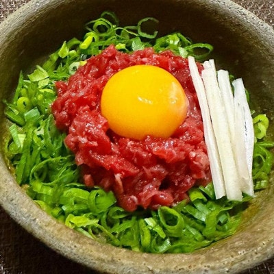 鮮馬刺し桜ユッケ10食セット(益城町)