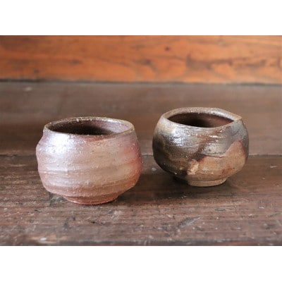 備前焼 酒器セット・徳利とぐい呑み2個(一点もの)