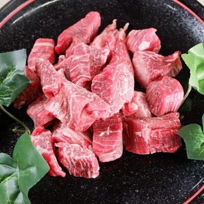 あか牛ヒレ サイコロステーキ　300g【玉名市】