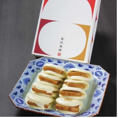 【毎月定期便】【岩崎本舗】角煮まんじゅう三種食べくらべセット(計8個)(島原市) AJ519全12回