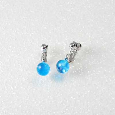 【のし付】【北海道】ガラス細工 イヤリング「湖水」KOSUI ハンドメイド 2465