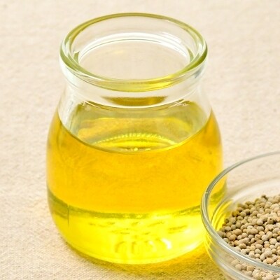 宮崎県西都市産　生えごま油(70g×4本)セット[1964] 