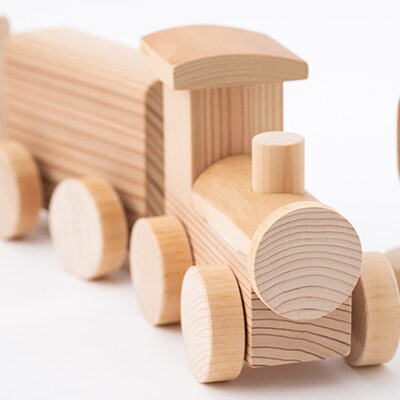 高価値セリー 汽車セット(木製汽車1個、汽車信号1個) | 愛知県岡崎市 救急車