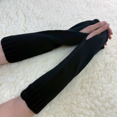 MELTY WOOL アームウォーマー(ブラック)