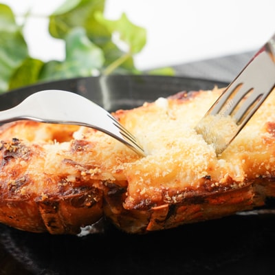 自家製ホワイトソース仕立てのロブスターテルミドール 4食セット(半身約250g×4)