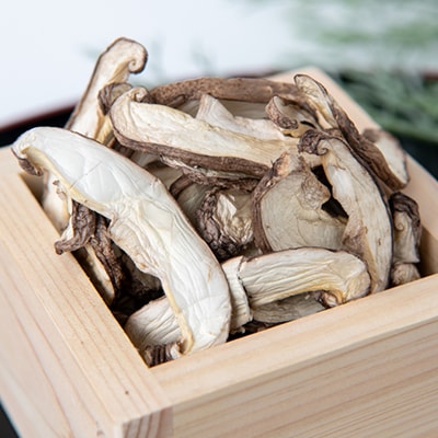 【農福連携】千葉県館山産 干ししいたけ30g×4袋 就労継続支援A/B型併用事業所「ゆみの里」