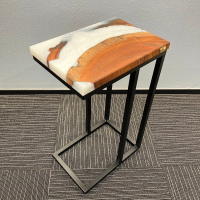 世界に1つだけのウッドレジンサイドテーブル【ホワイト:ケヤキ】t007