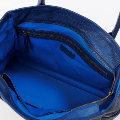 azzuni馬革A4トートバッグ《S capa》レッド　AZ082