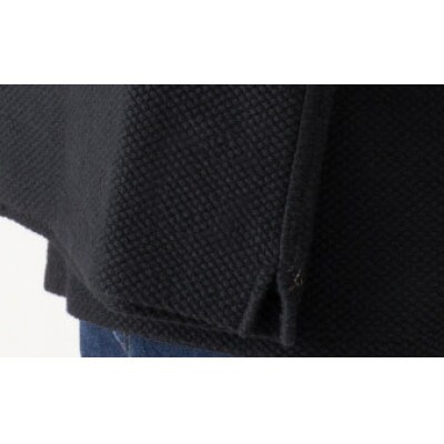 【Mサイズ】肌触りが良い刺子生地VネックTシャツ　永く使って自分だけの刺子に|黒