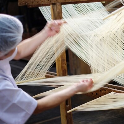 淡路島手延そうめん　御陵糸　2.25kg・だしの素　トムソン箱入り